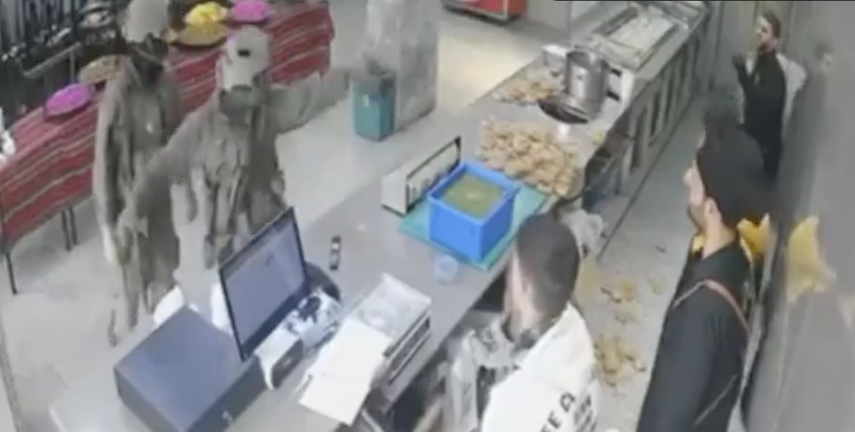 The IDF Might be the World’s Most Moral Army, But They are Very Rude Restaurant Customers